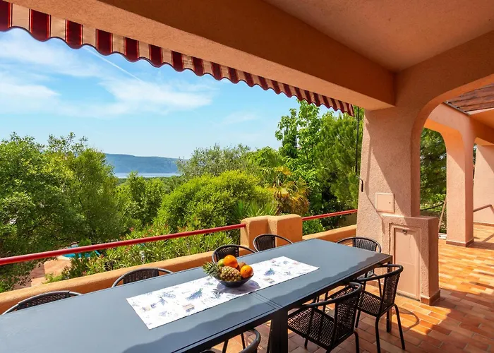5 Bedroom In * Pinezići
