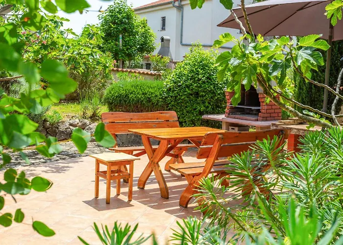 5 Bedroom In Casa vacanze