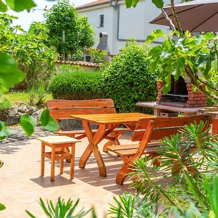 5 Bedroom In בית נופש