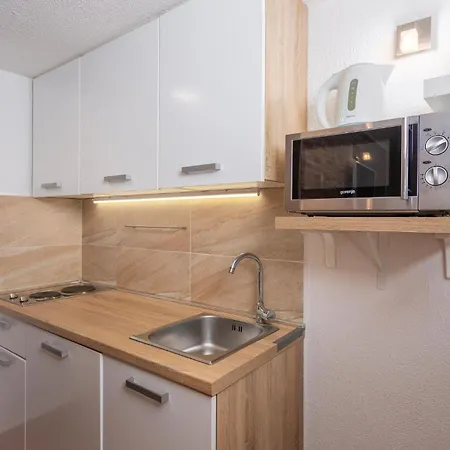 5 Bedroom In Pinezići